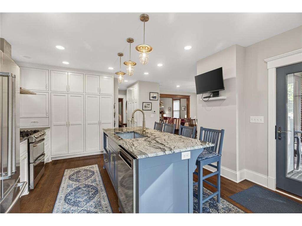 1670 Ashland Avenue Saint Paul MN 55104 6804259 image3