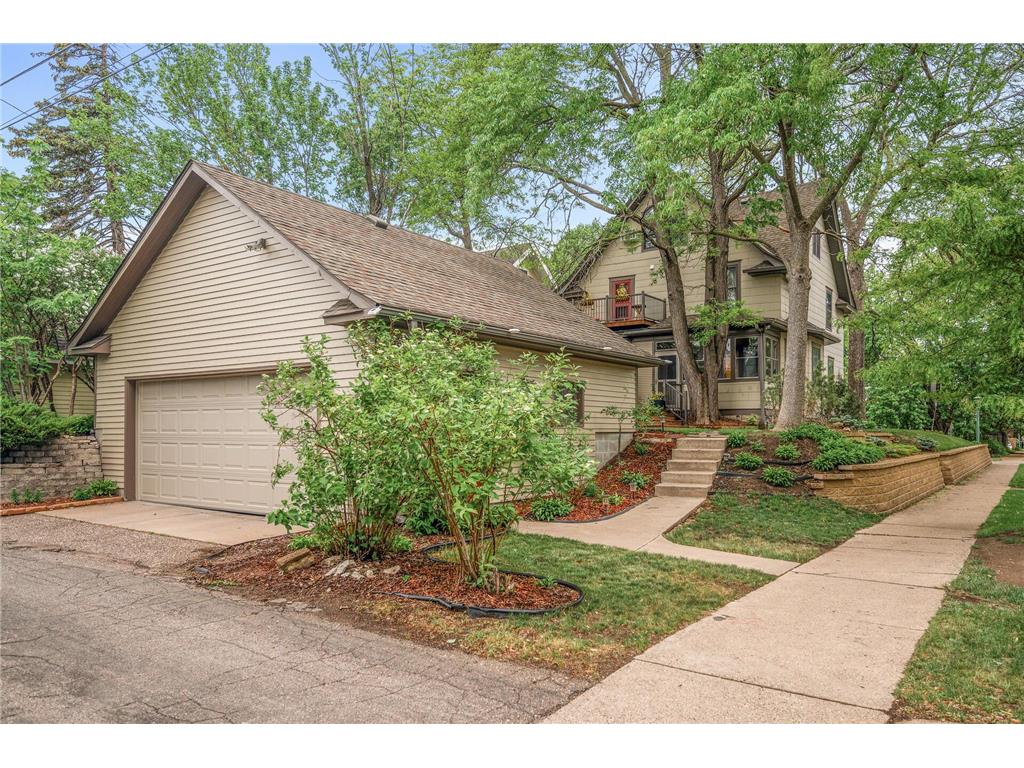 1670 Ashland Avenue Saint Paul MN 55104 6804259 image32