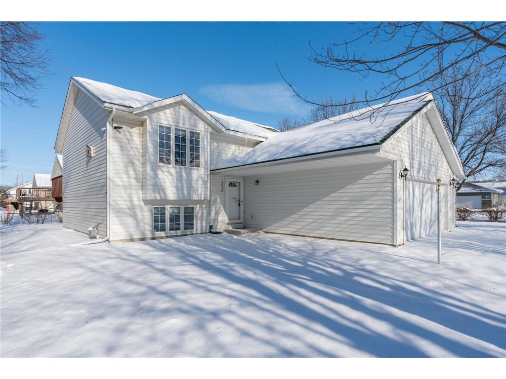 1670 Castle Drive North Mankato MN 56003 6758369 image1