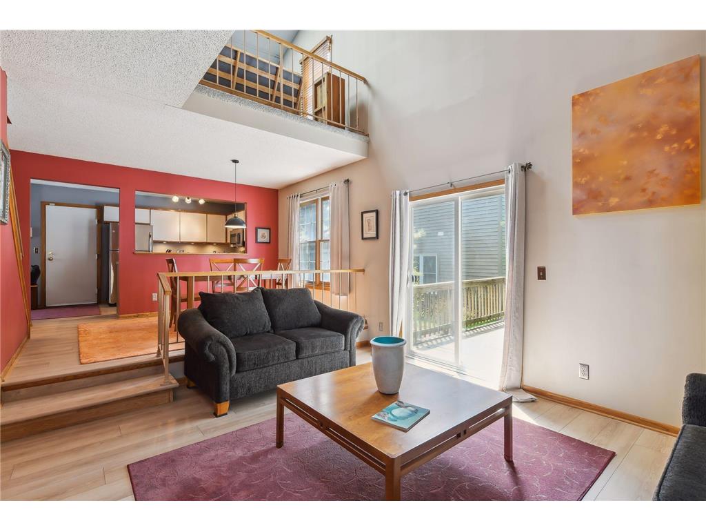 1670 Rose Hill Circle Lauderdale MN 55108 6379547 image1