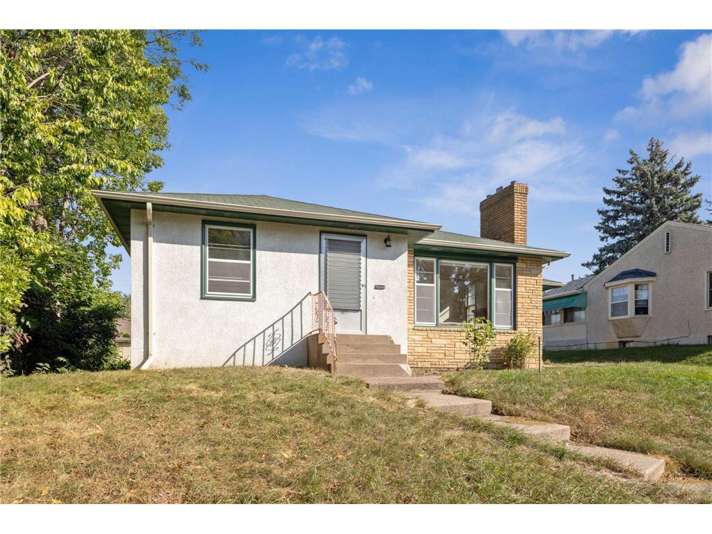 1671 Beech Street Saint Paul MN 55106 6432359 image1