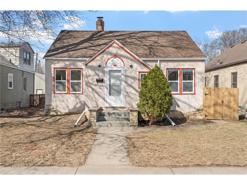 1671 Edmund Avenue Saint Paul MN 55104 7046343 image1