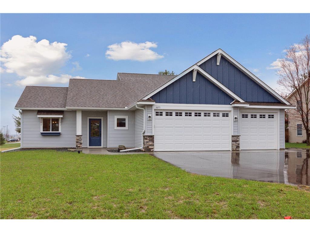 1671 Hallewood Boulevard, New Richmond, WI, 54017 MLS 6352414 Edina Realty