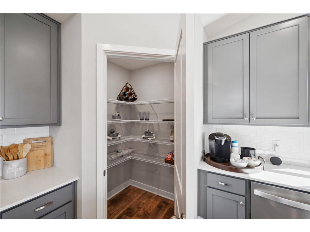 1671 Shasta Drive Shakopee MN 55379 6825178 image4