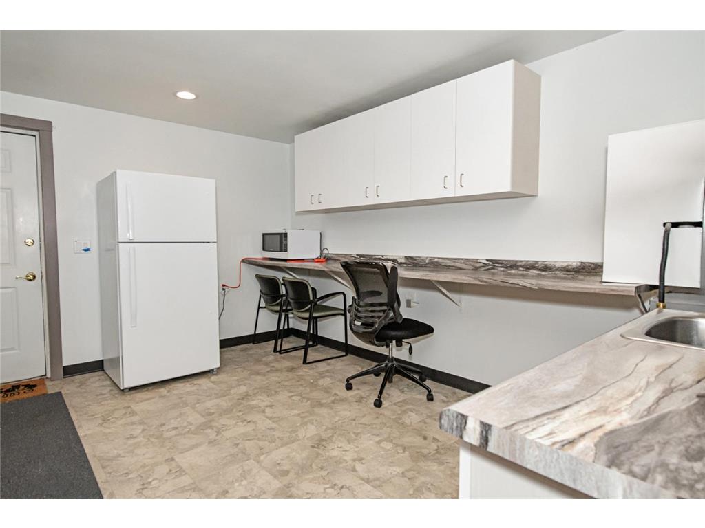 1671 W 5th Street Winona MN 55987 7003707 image27