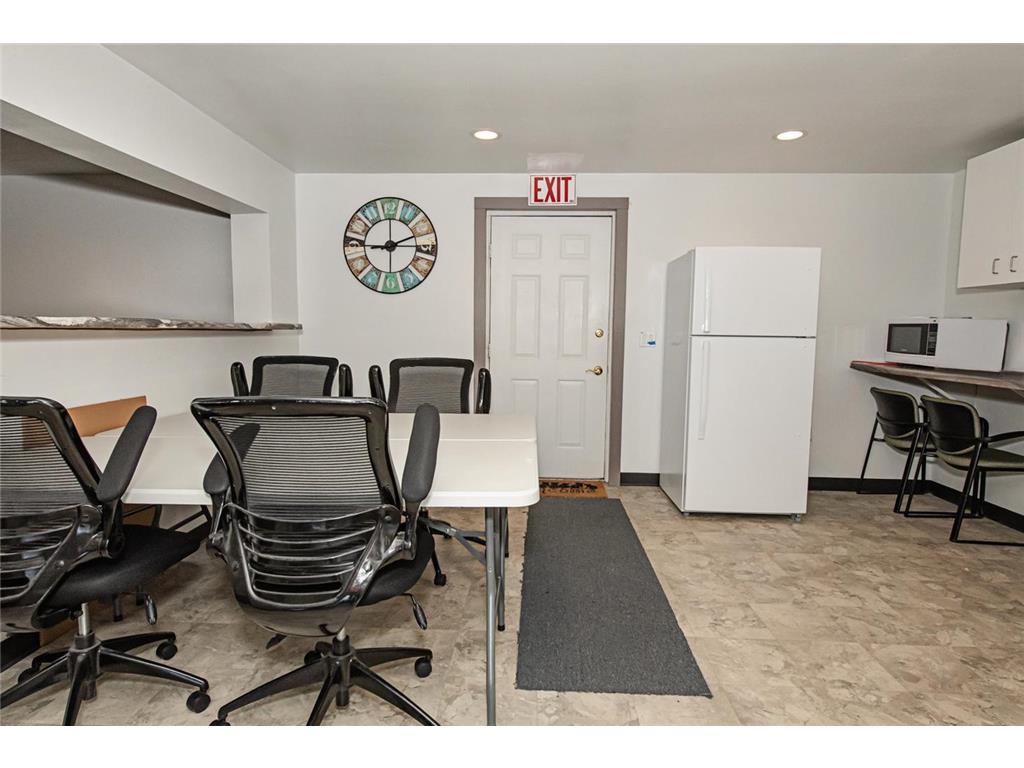 1671 W 5th Street Winona MN 55987 7003707 image28
