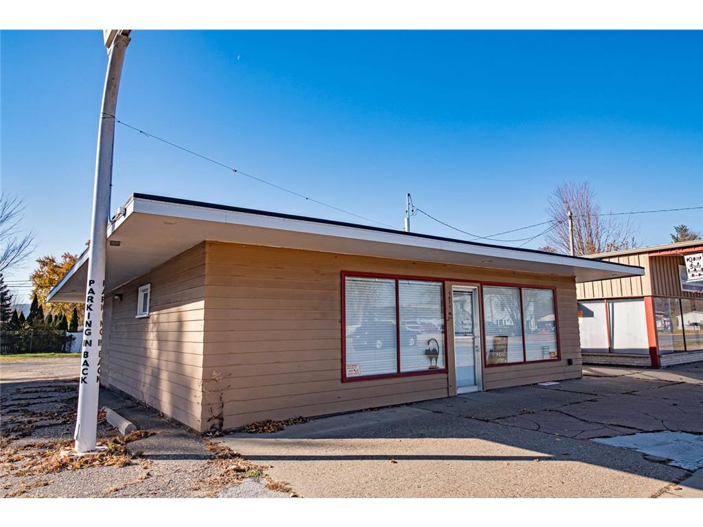 1671 W 5th Street Winona MN 55987 7003707 image4