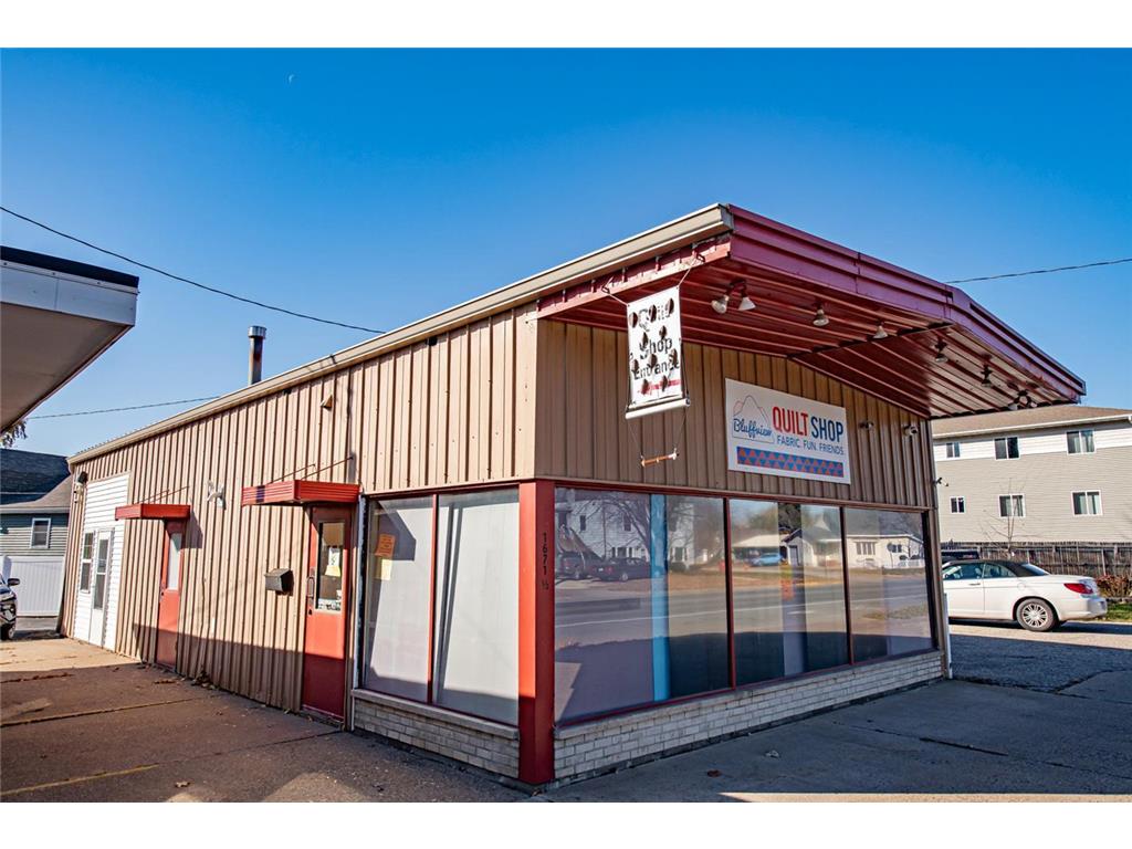 1671 W 5th Street Winona MN 55987 7003707 image6