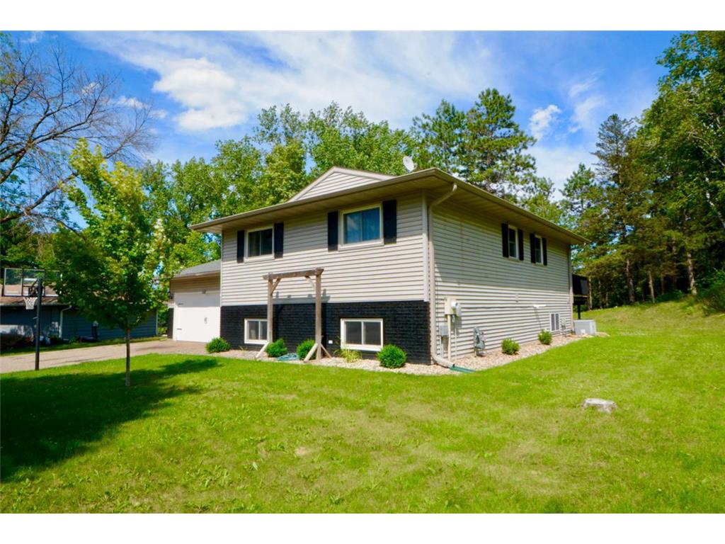 1671 Woodland Drive Red Wing MN 55066 6564948 image1