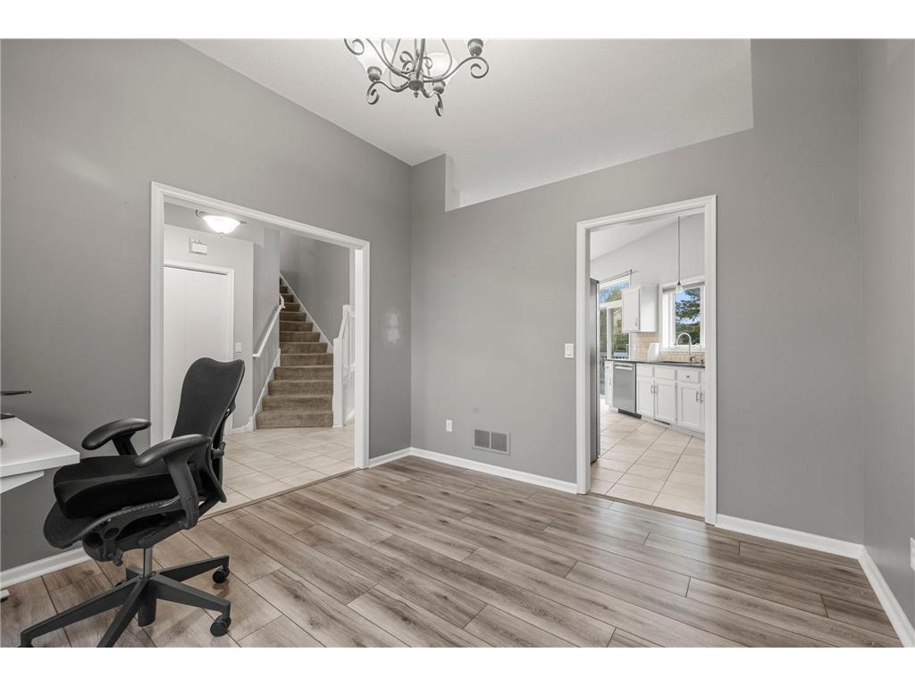 1672 Windsor Drive S Shakopee MN 55379 7063377 image18