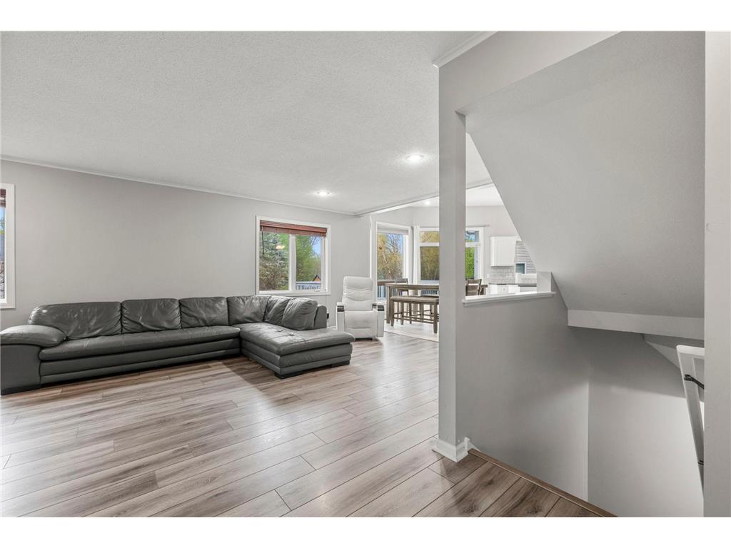 1672 Windsor Drive S Shakopee MN 55379 7063377 image20