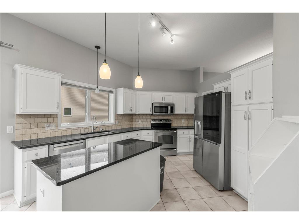1672 Windsor Drive S Shakopee MN 55379 7063377 image31