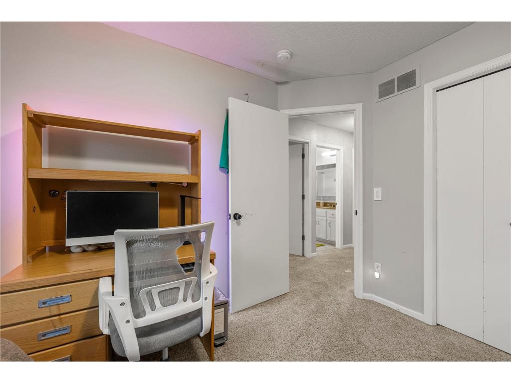 1672 Windsor Drive S Shakopee MN 55379 7063377 image48