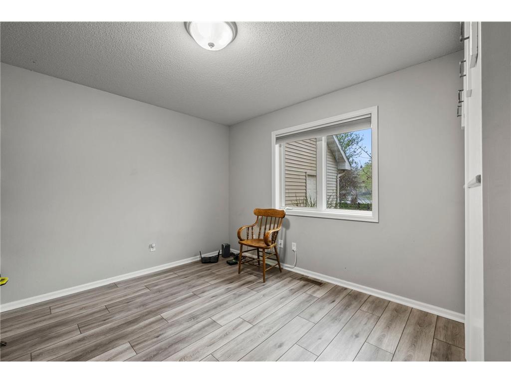 1672 Windsor Drive S Shakopee MN 55379 7063377 image65
