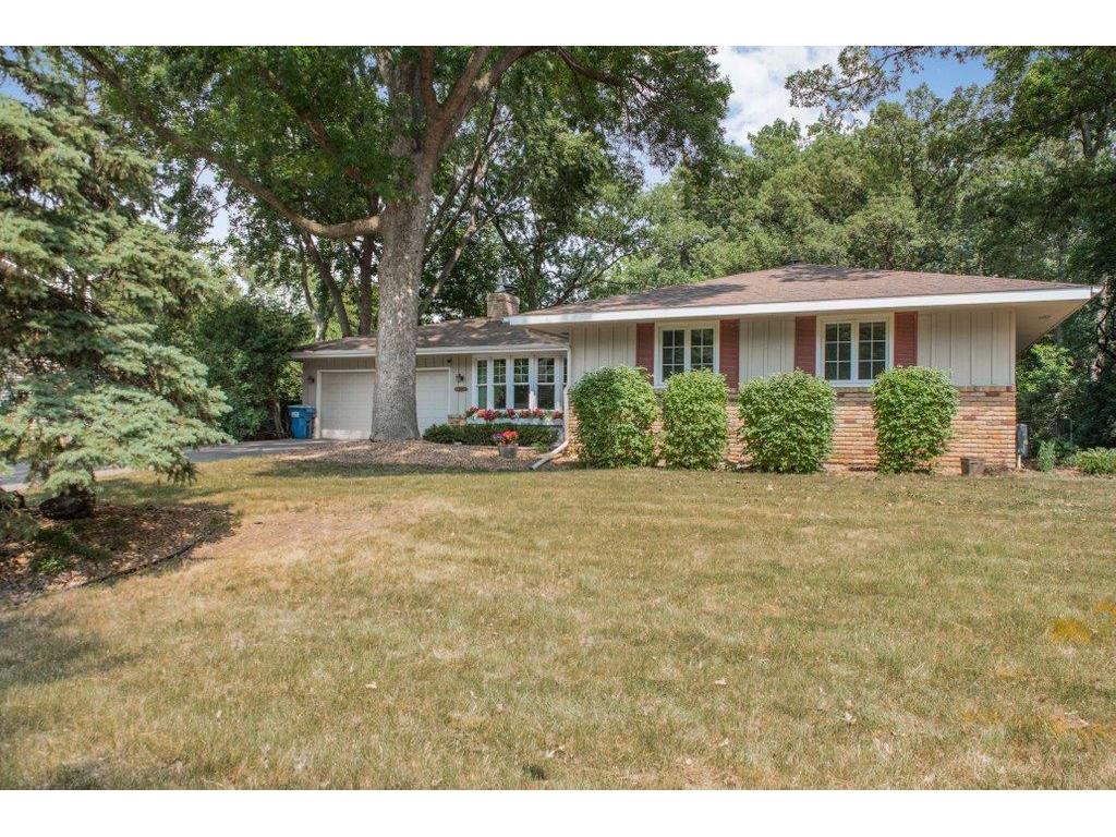 1673 23rd Avenue NW, New Brighton, MN, 55112 MLS 6388972 Edina Realty