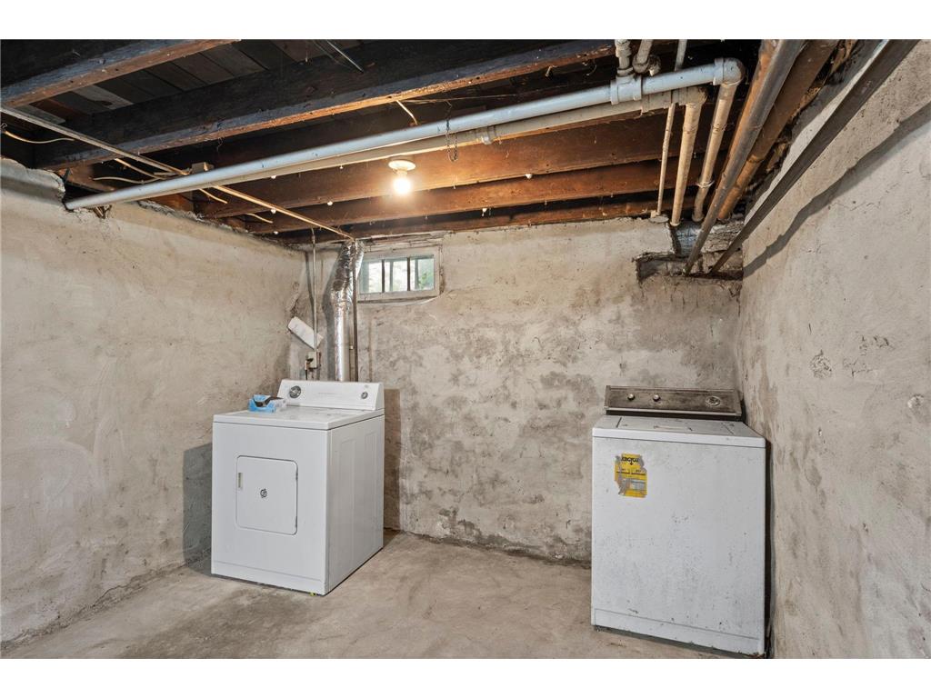 1673 Van Buren Avenue Saint Paul MN 55104 7091110 image21