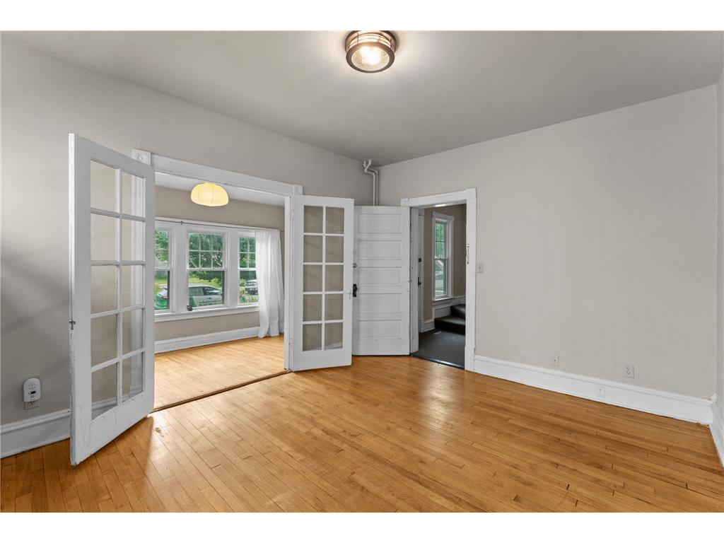 1673 Van Buren Avenue Saint Paul MN 55104 7091110 image4