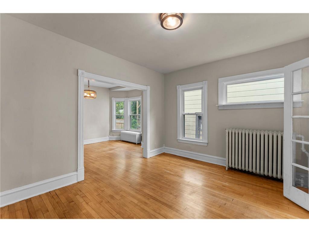1673 Van Buren Avenue Saint Paul MN 55104 7091110 image8