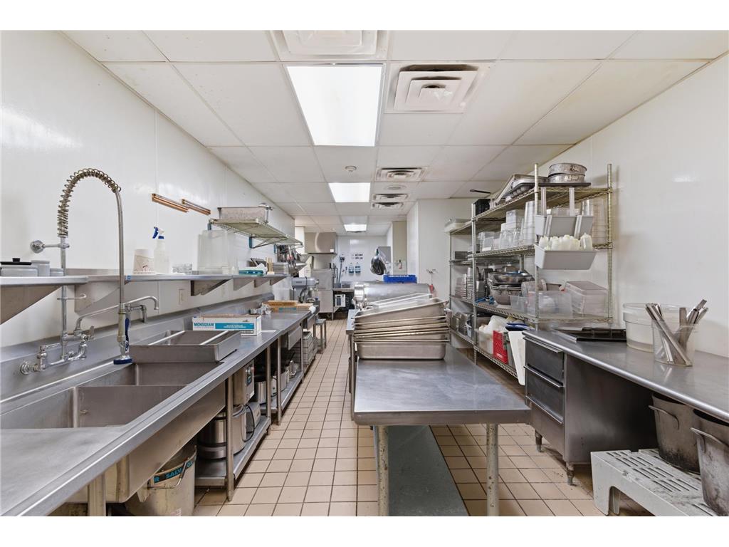16730 US 2 Bagley MN 56621 7039376 image46