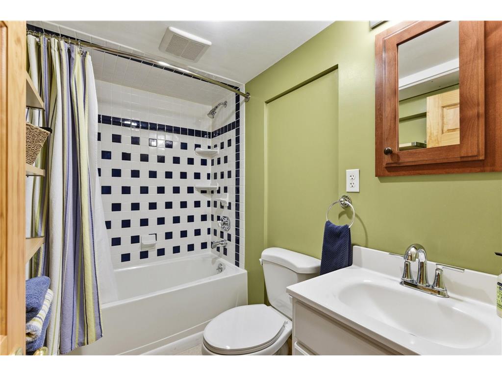 1674 Jefferson Avenue Saint Paul MN 55105 7040348 image23