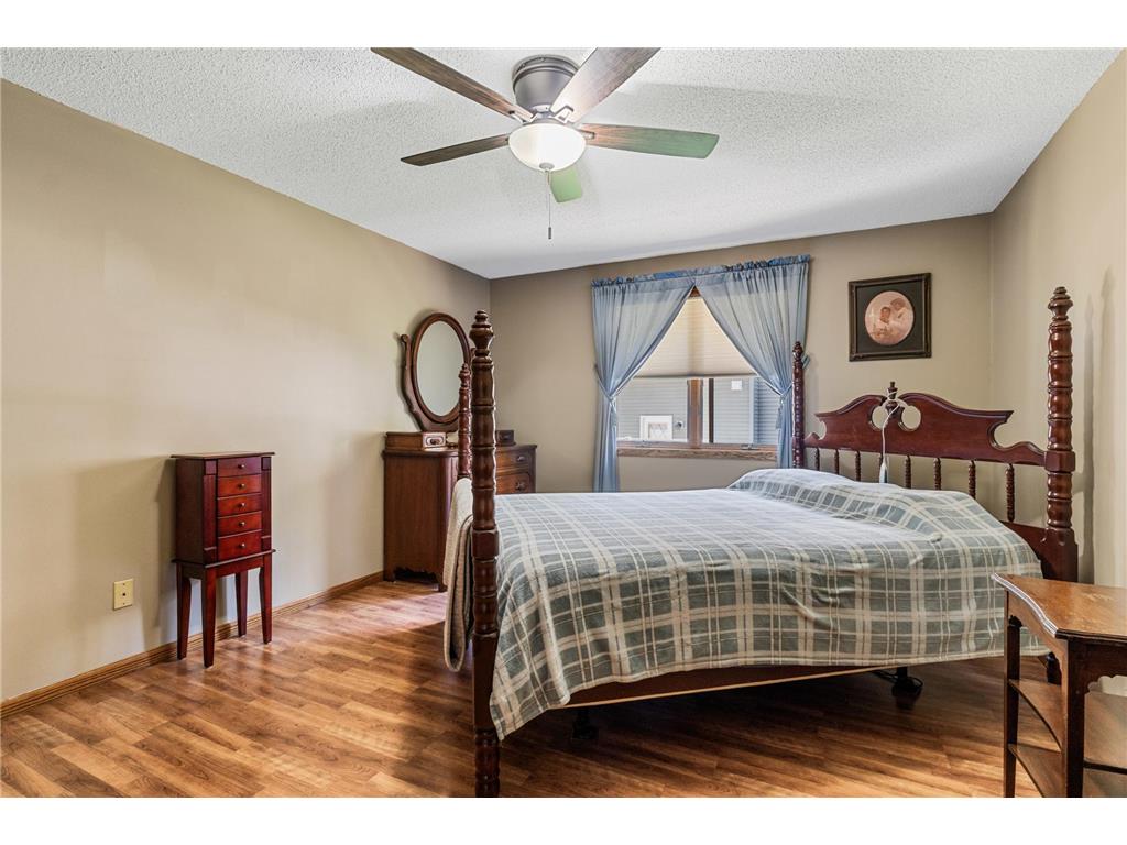 16740 Elmore Trail Faribault MN 55021 - French 7084600 image23