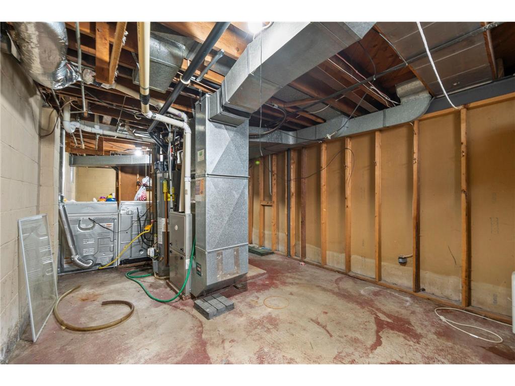 1675 Iowa Avenue E Saint Paul MN 55106 7062732 image36