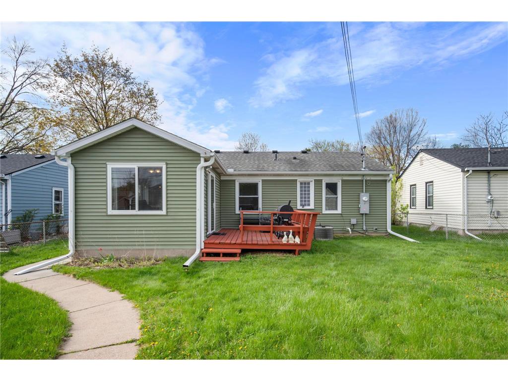 1675 Iowa Avenue E Saint Paul MN 55106 7062732 image41