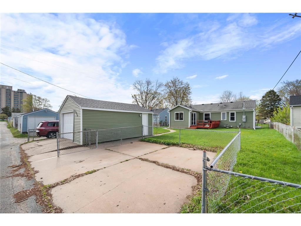1675 Iowa Avenue E Saint Paul MN 55106 7062732 image45