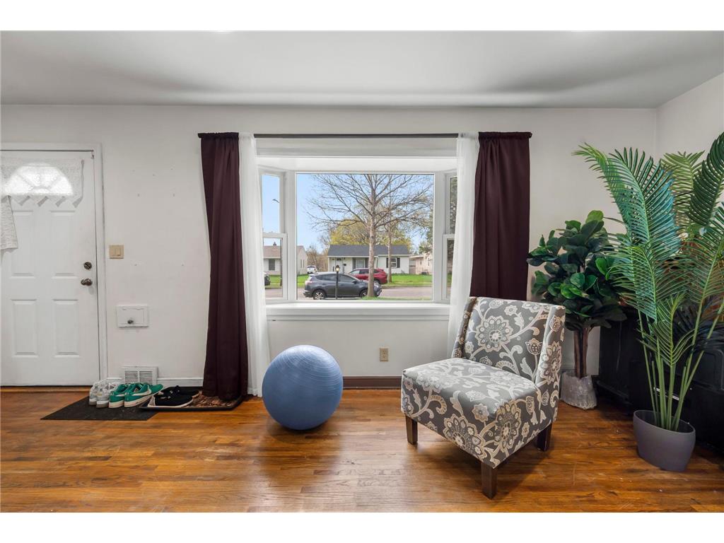 1675 Iowa Avenue E Saint Paul MN 55106 7062732 image8