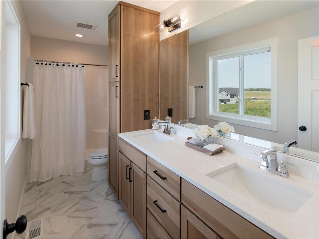 1675 Spruce Street Farmington MN 55024 6779974 image17