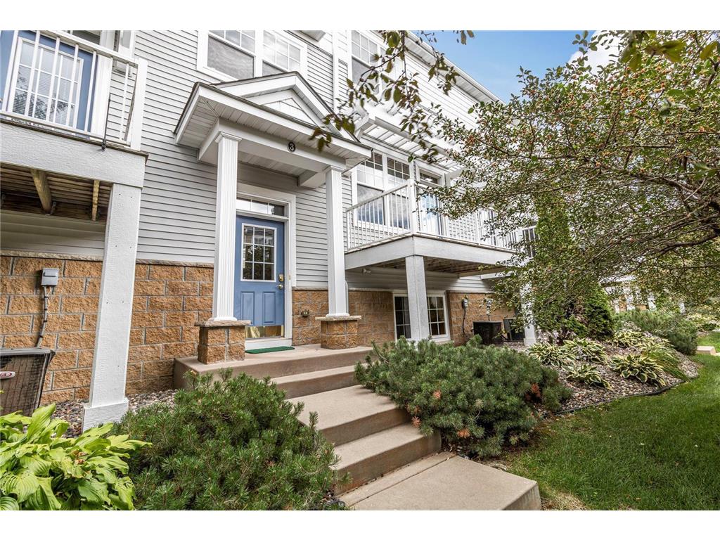 1675 Village Trail E 3, Maplewood, MN 55109 MLS 6241988 Edina Realty