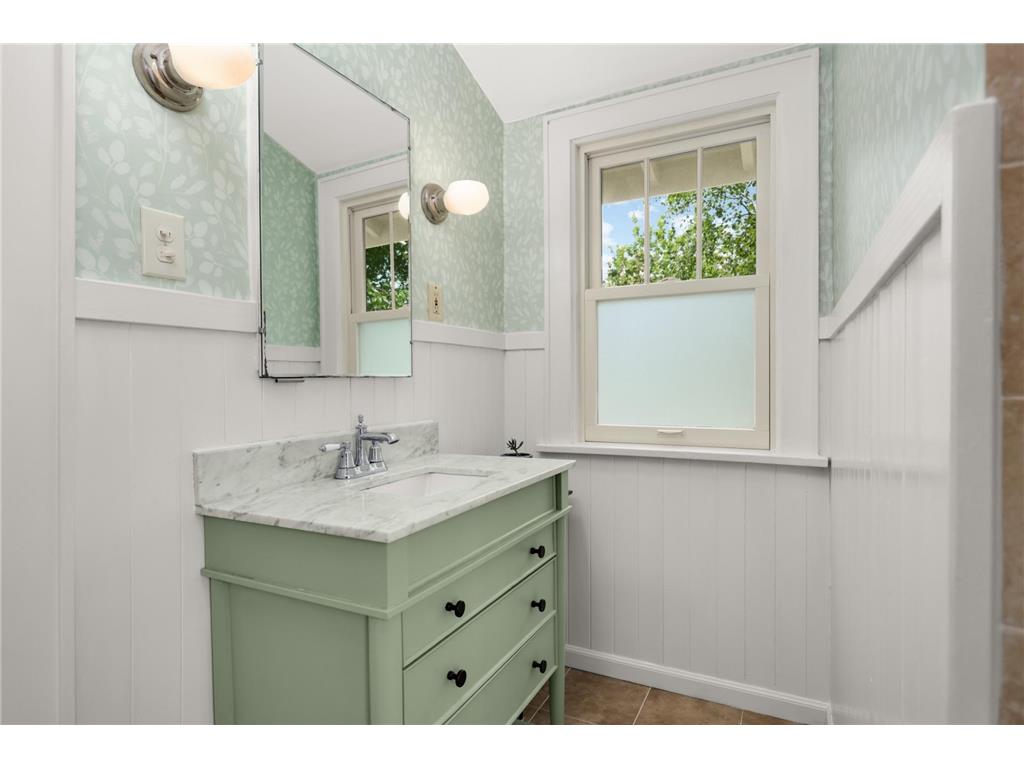 1675 Watson Avenue Saint Paul MN 55116 7079297 image19