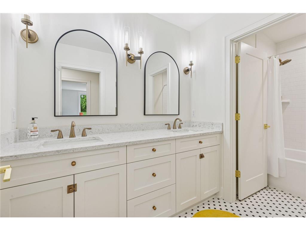 16755 106th Place N Maple Grove MN 55369 6746538 image61