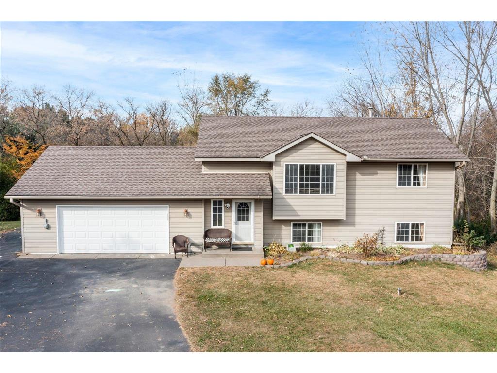 1676 87th Street New Richmond WI 54017 6616952 image1