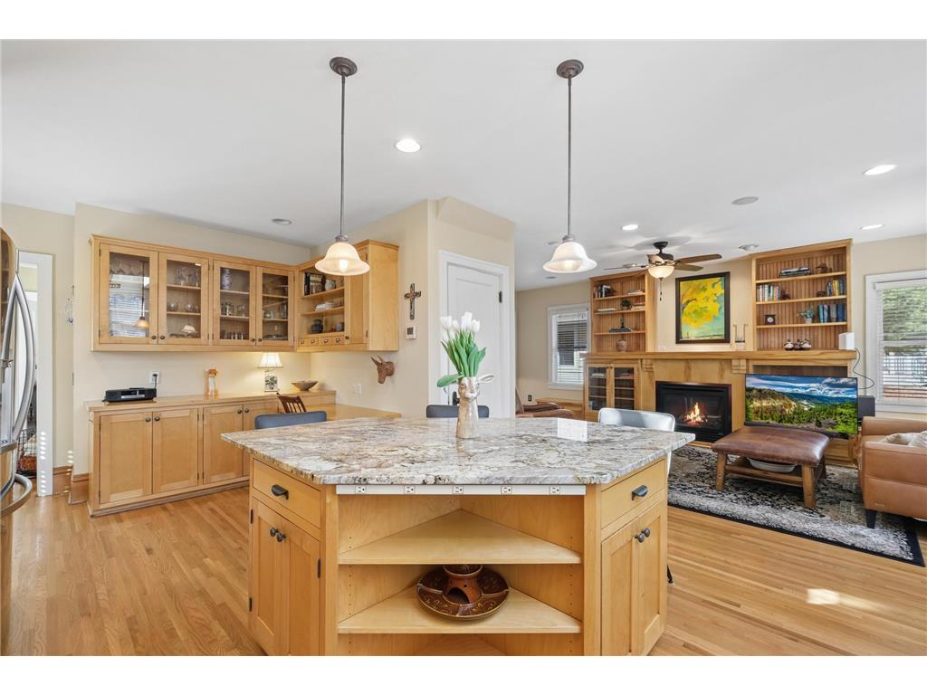 1676 Berkeley Avenue Saint Paul MN 55105 7026335 image10