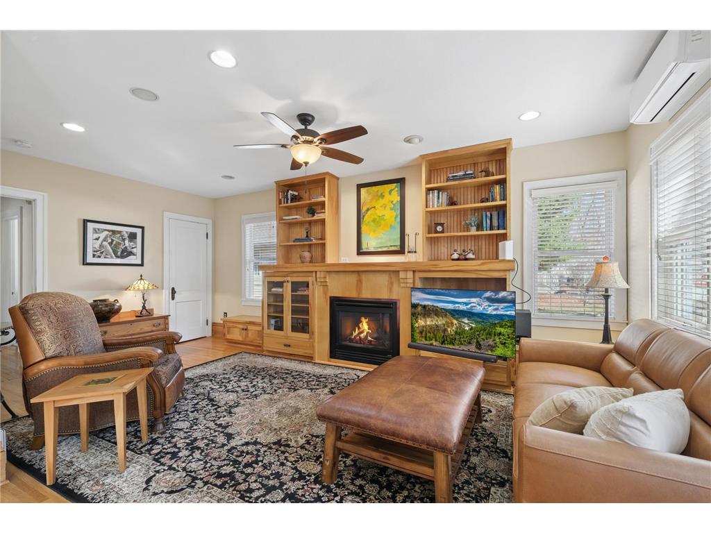 1676 Berkeley Avenue Saint Paul MN 55105 7026335 image12