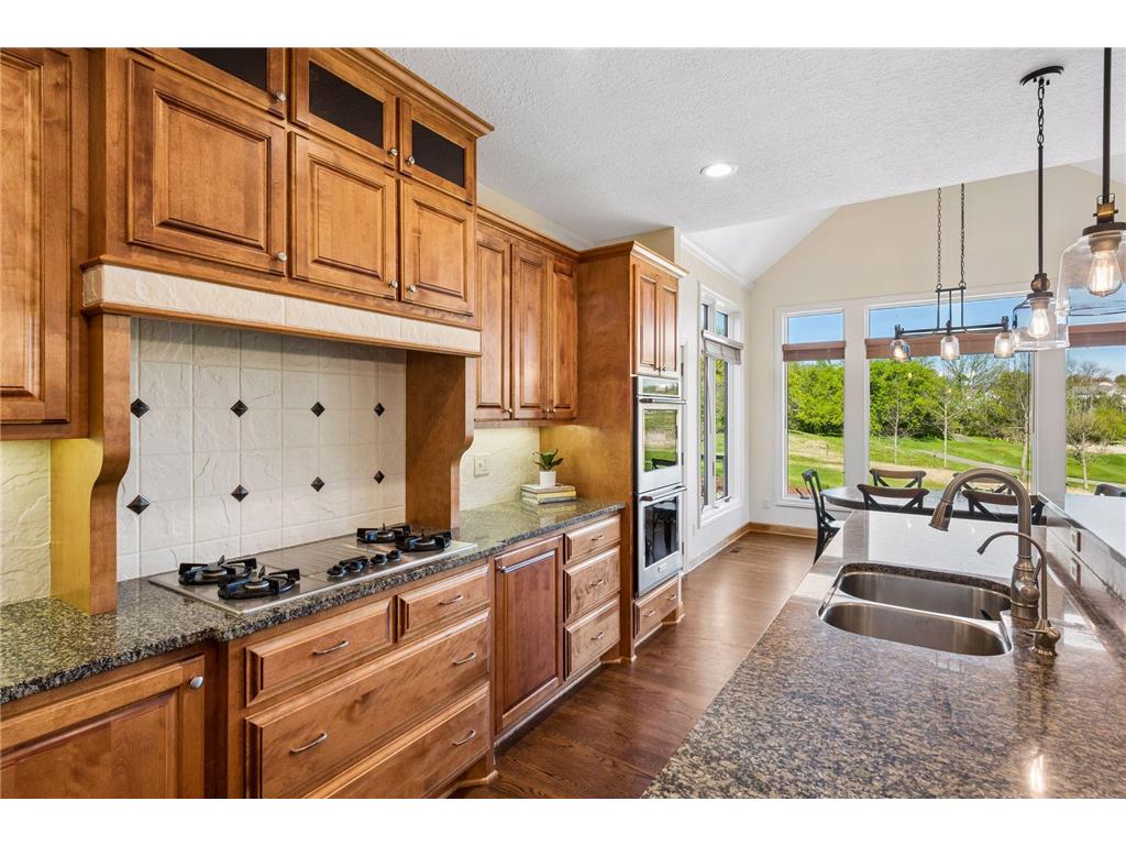 1676 Isabella Parkway Chaska MN 55318 7029497 image20