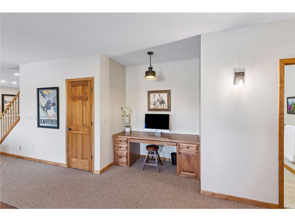 1676 Isabella Parkway Chaska MN 55318 7029497 image46
