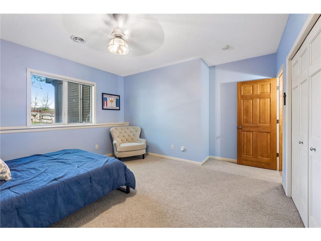 1676 Isabella Parkway Chaska MN 55318 7029497 image49