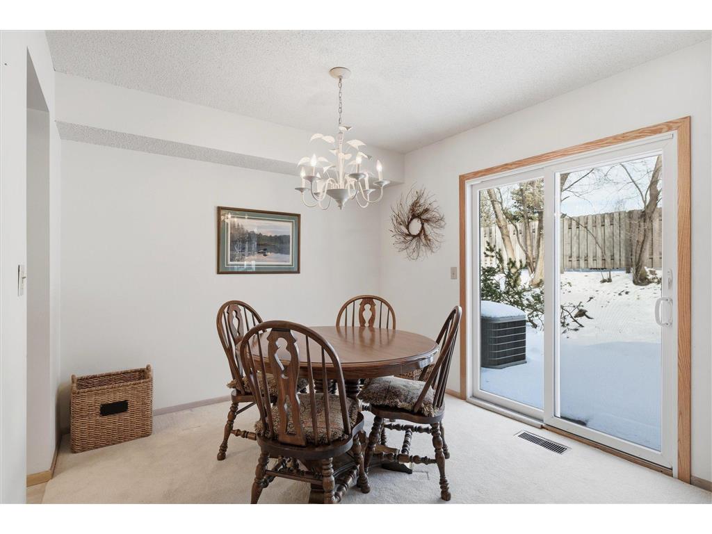 1676 Rose Hill Circle #1676 Lauderdale MN 55108 7006445 image10