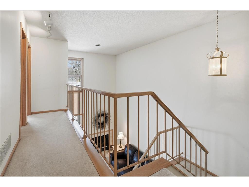 1676 Rose Hill Circle #1676 Lauderdale MN 55108 7006445 image20