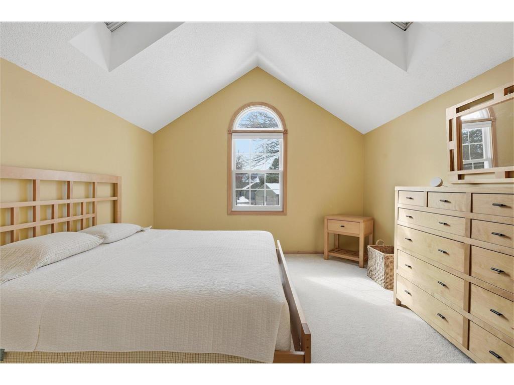 1676 Rose Hill Circle #1676 Lauderdale MN 55108 7006445 image25