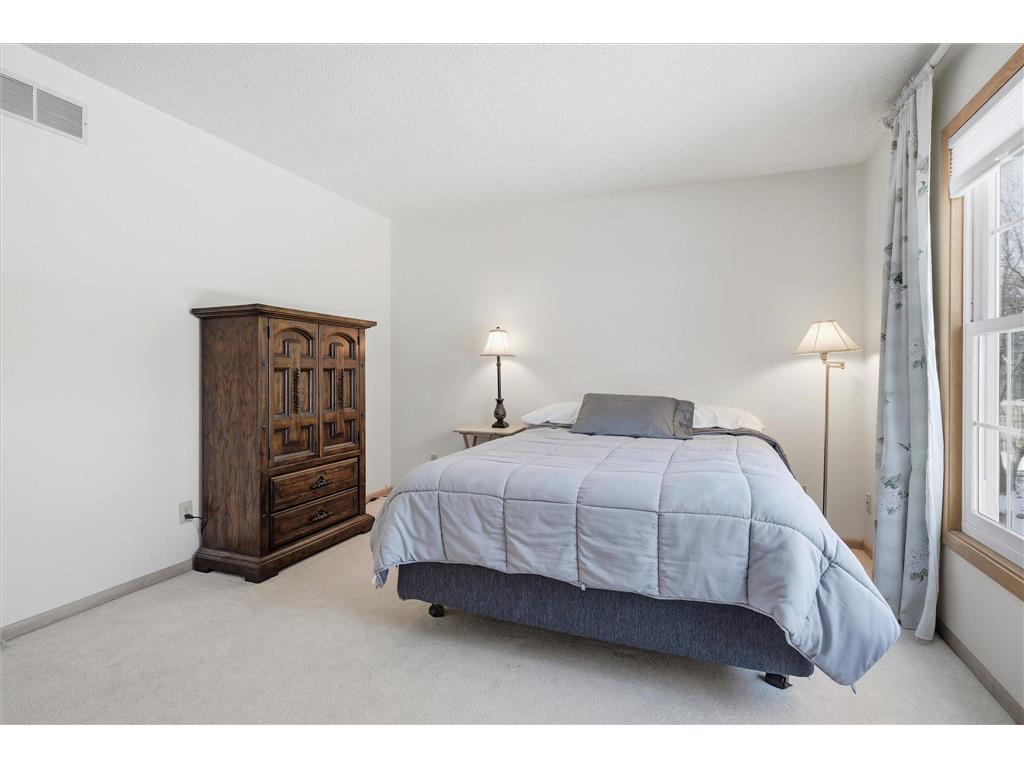1676 Rose Hill Circle #1676 Lauderdale MN 55108 7006445 image29