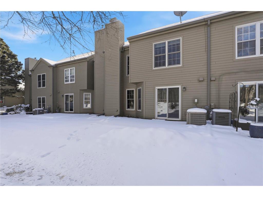 1676 Rose Hill Circle #1676 Lauderdale MN 55108 7006445 image37