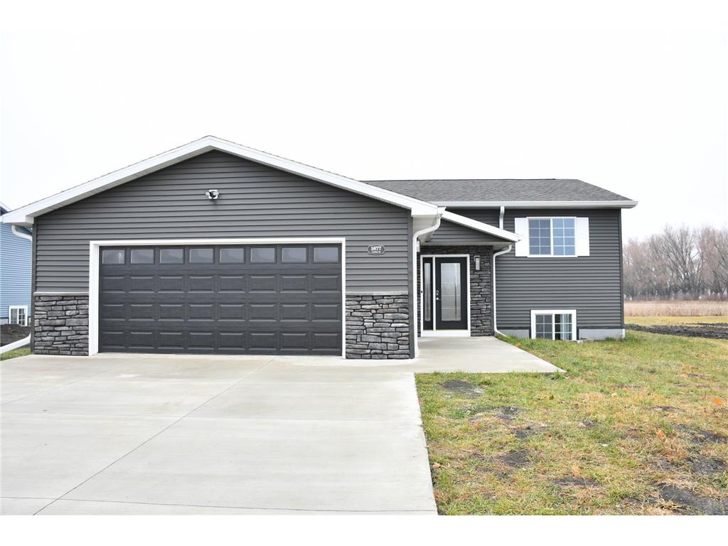 1677 Cecilee Street Worthington MN 56187 6819583 image1