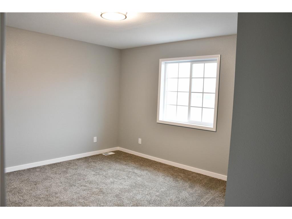 1677 Cecilee Street Worthington MN 56187 6819583 image10