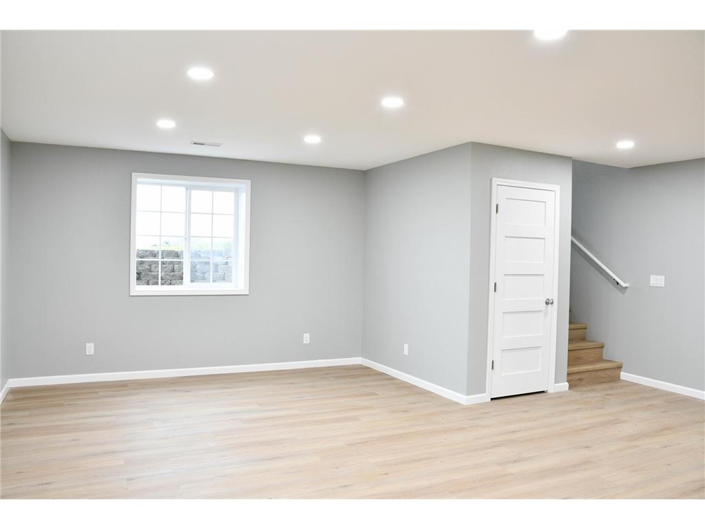 1677 Cecilee Street Worthington MN 56187 6819583 image15