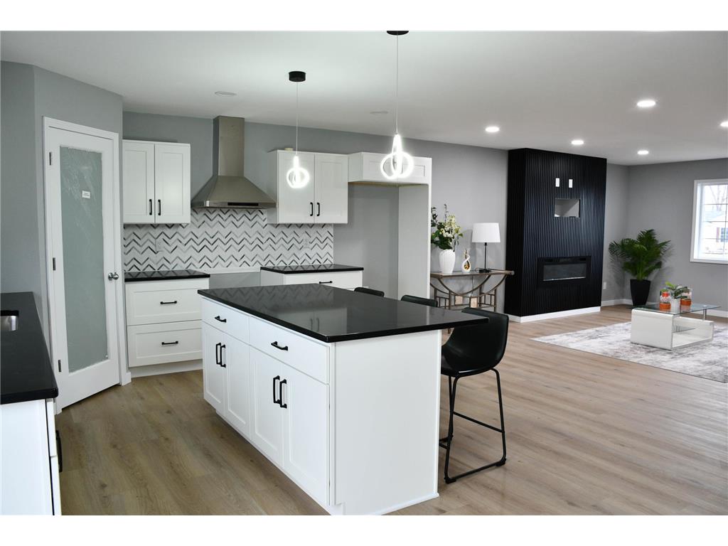 1677 Cecilee Street Worthington MN 56187 6819583 image4