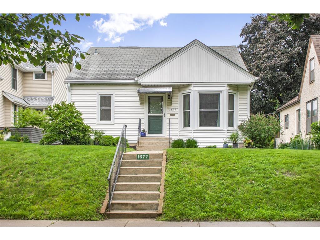 1677 Niles Avenue, Saint Paul, MN, 55116 | MLS: 6714847 | Edina Realty