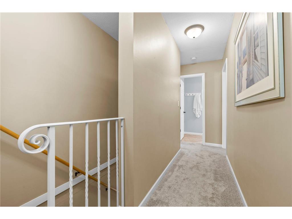 1677 Thomas Avenue Saint Paul MN 55104 7071115 image20